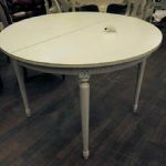 105 7169 DINING TABLE